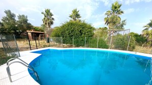 Unclassified image, 2 of 18, button - Rural House "Los Naranjo" with Mountain Views, Pool, and Barbecue (Jerez de los Caballeros)