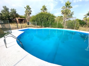 Pool - Rural House "Los Naranjo" with Mountain Views, Pool, and Barbecue (Jerez de los Caballeros)