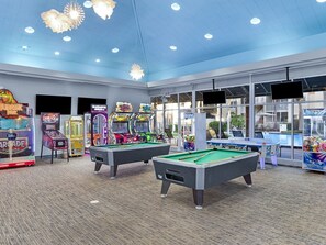 Spielezimmer