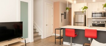 Luxury 2-Story Brooklyn Condo w/ Private Roof Deck