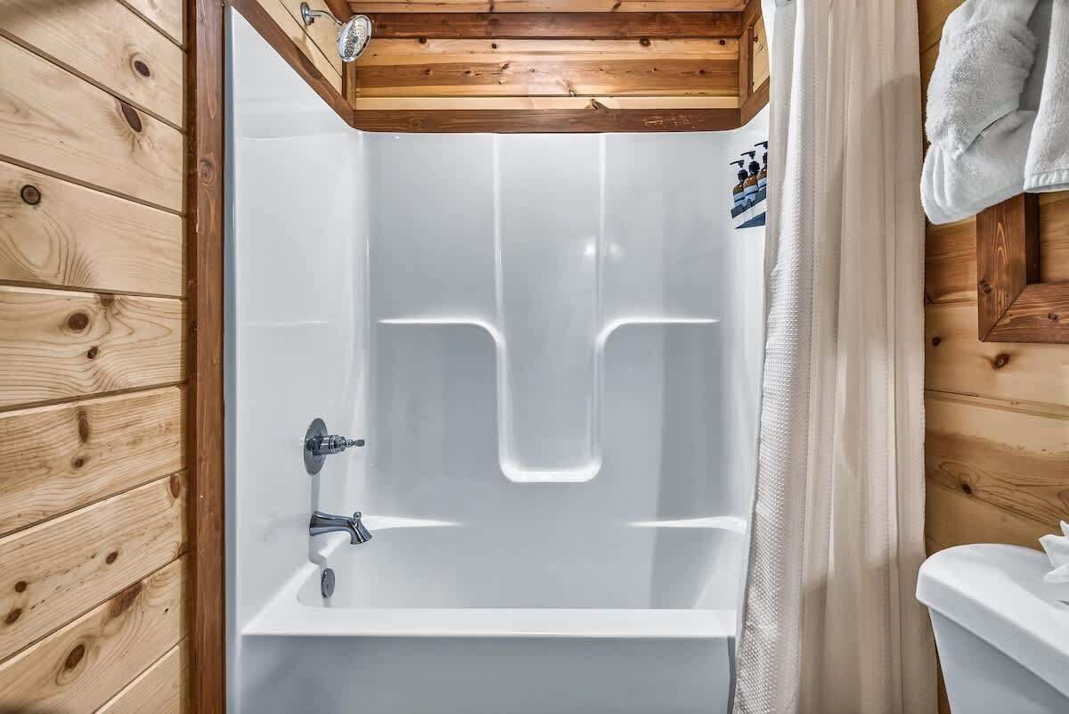 Shower, hair dryer, shampoo