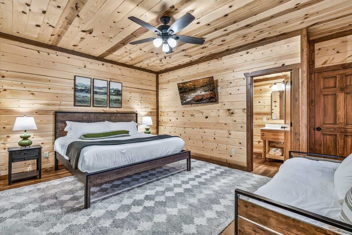 6 Schlafzimmer, Bügeleisen/Bügelbrett, WLAN, Bettwäsche