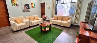 🏡 HOJA Y BAMBÚ ACCOMMODATIONS FOR SHORT STAYS 🌿