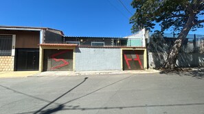 Exterior - Vrbo Property (Goiânia)