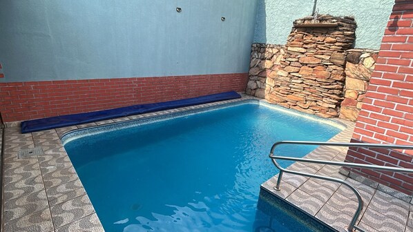 Pool - Vrbo Property (Goiânia)
