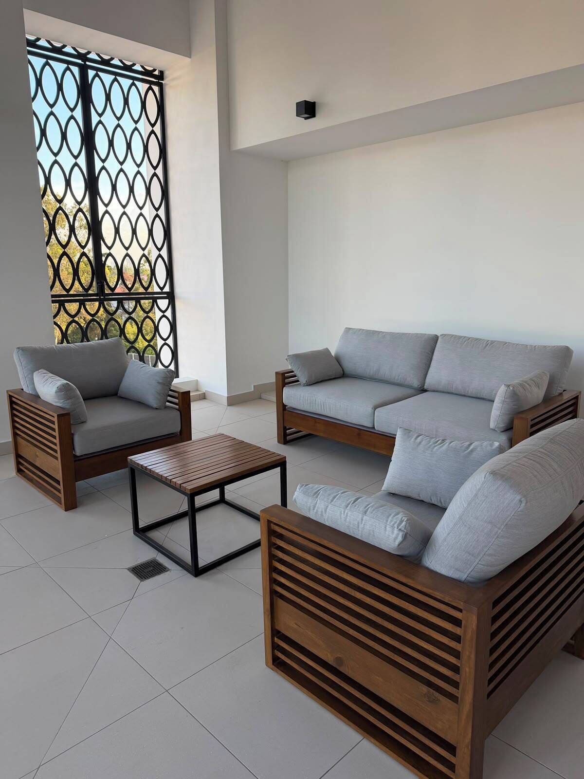 Superior Studio, City View | Living area
