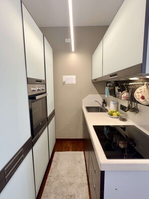 雪櫃、廚房用具/餐具/器皿