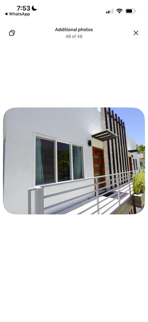 Exterior - Wonderful 2-bedroom unit. Steps to West Bay Beach (Roatan)