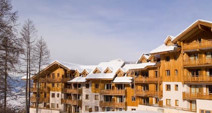 Appartement Les Orres | Accès Piscine