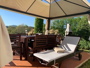 Outdoor dining - Sant'Ignazio Farm (Toscana)