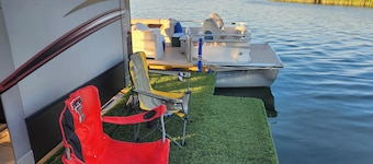 Actual Camp on the Lake! 360 Private Lake View! No Neighbors! Fish, Kayak, Boat!