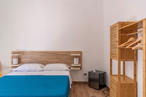 3 bedrooms, WiFi, bed sheets - Safiri Apartment (Palermo)
