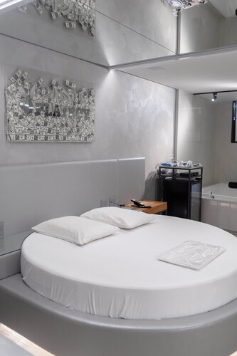 Motel Cavalo Branco