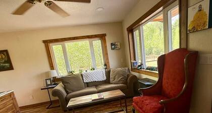 2-Bedroom Bunkhouse at PR Ranch. Fly Fishing & River Access