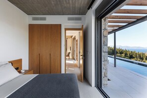 6 habitaciones, tabla de planchar con plancha y wifi gratis 