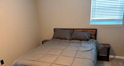 3-bedroom house in peaceful Williamstown with AC for relaxing stays