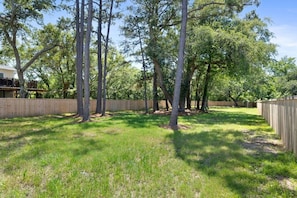 Property grounds - 4BR New - Close to Folly Beach! (Charleston)
