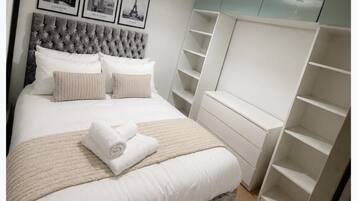 2 habitaciones, tabla de planchar con plancha y wifi gratis