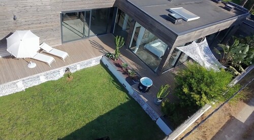 Stilvolles Design-Haus für besondere Aufenthalte in idyllischer, ruhiger Lage