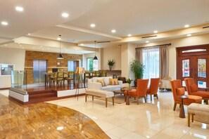 Ảnh chưa phân loại, 2 trong số 11 ảnh, nút