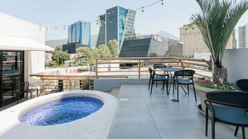 Rooftop pool