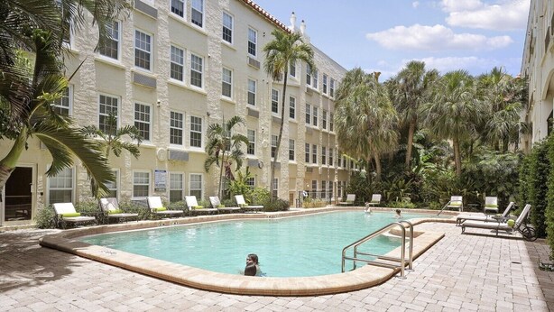 Pool - Penthouse Paradise on Palm Beach Island (Palm Beach)