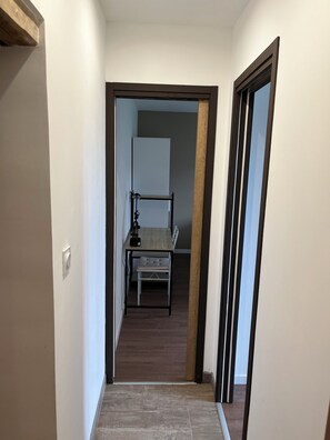 Interior - 2 minutes from the Laplace RER B station and the Maison des Examens – 15 minutes to Paris (Arcueil)