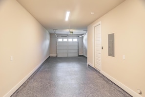 Interior - Luxury Stay Townhome in North Austin (Austin)