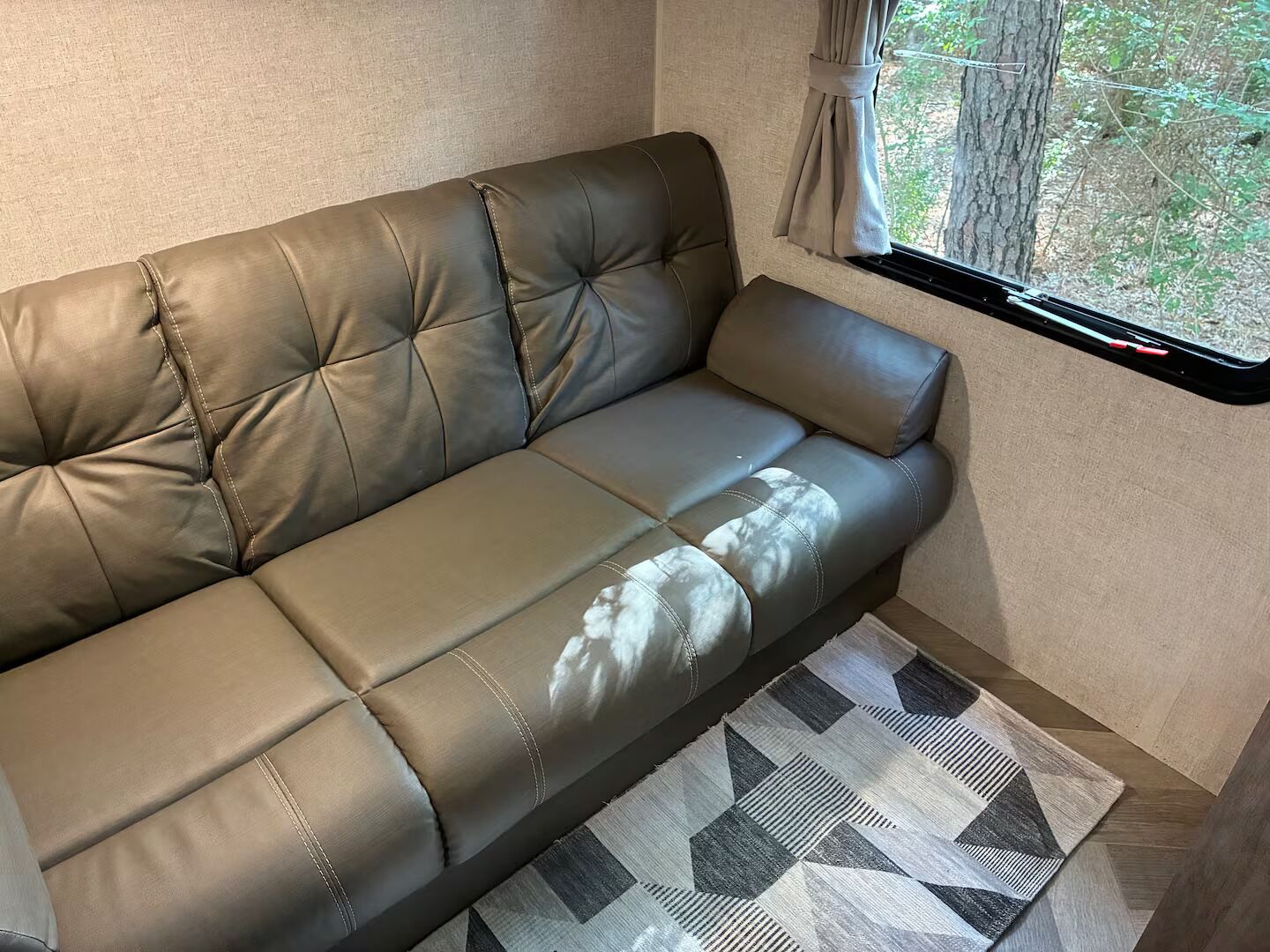 TV, fireplace, video games, stereo