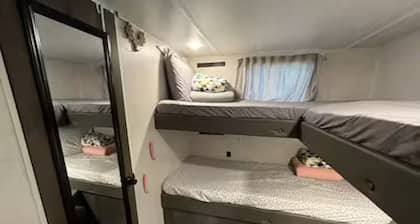 Glamping ~ Tomball/Cypress, TX