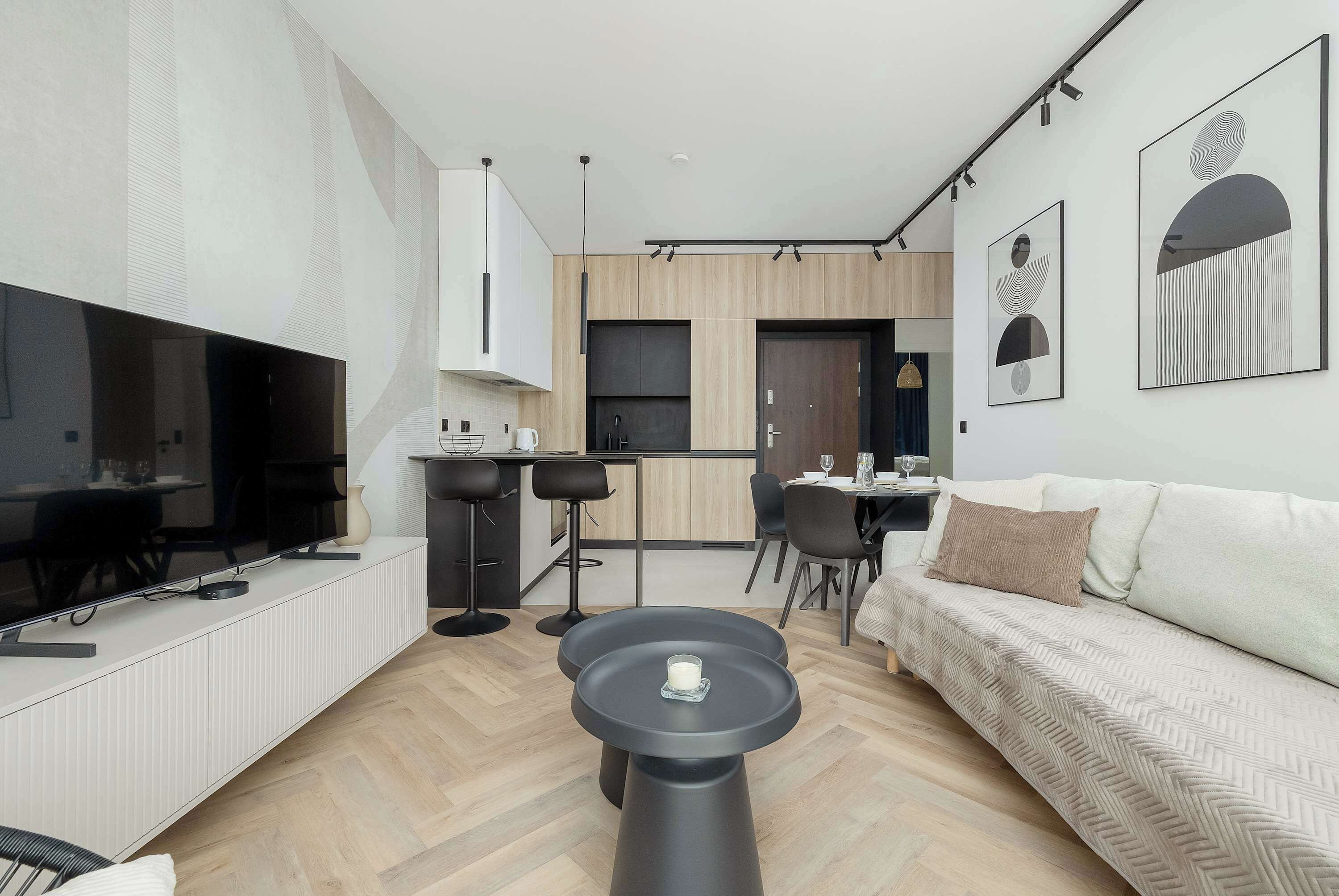 TV, offices