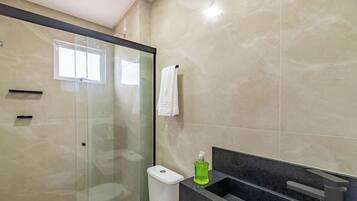 Apartemen Basic | Kamar mandi | Shower