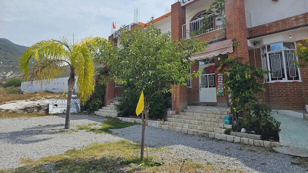Unclassified image, 1 of 50, button - Hotel El Rancherito (San Cristóbal)
