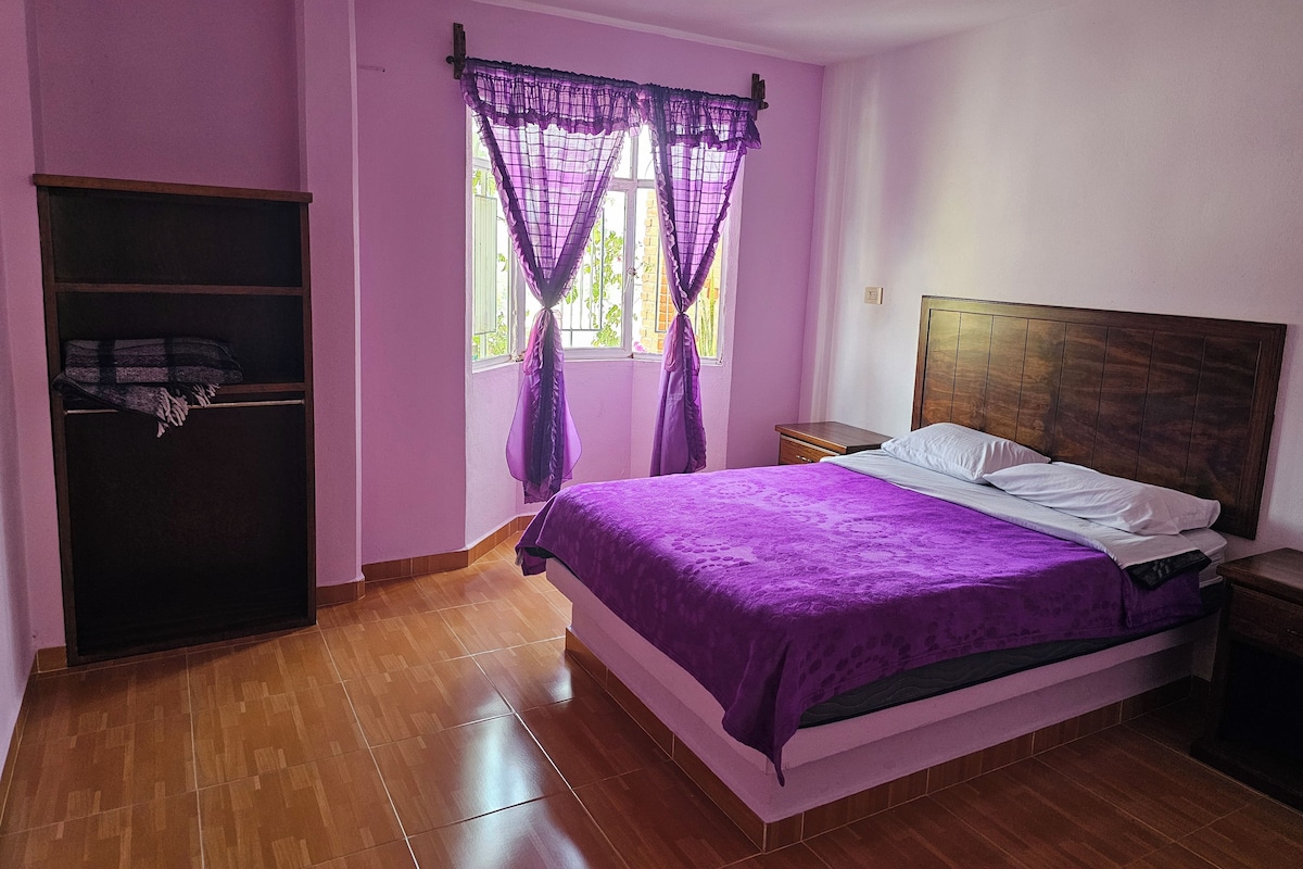 Economy-Dreibettzimmer, Bergblick | Kostenloses WLAN
