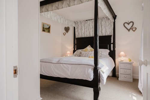 Kempsey House -  Frampton on Severn, Gloucester, Tewkesbury