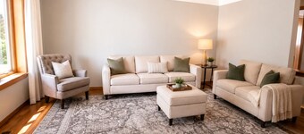 Bright & Spacious Home • Perfect for Families 2 Queen Bedrooms 2 Full-Bathrooms