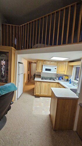 Peaceful 1.5-bedroom Tiny home with AC/Heat in Winnemucca with beautiful sunsets