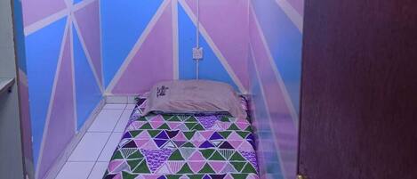 Comfort Cabin | Free WiFi, bed sheets