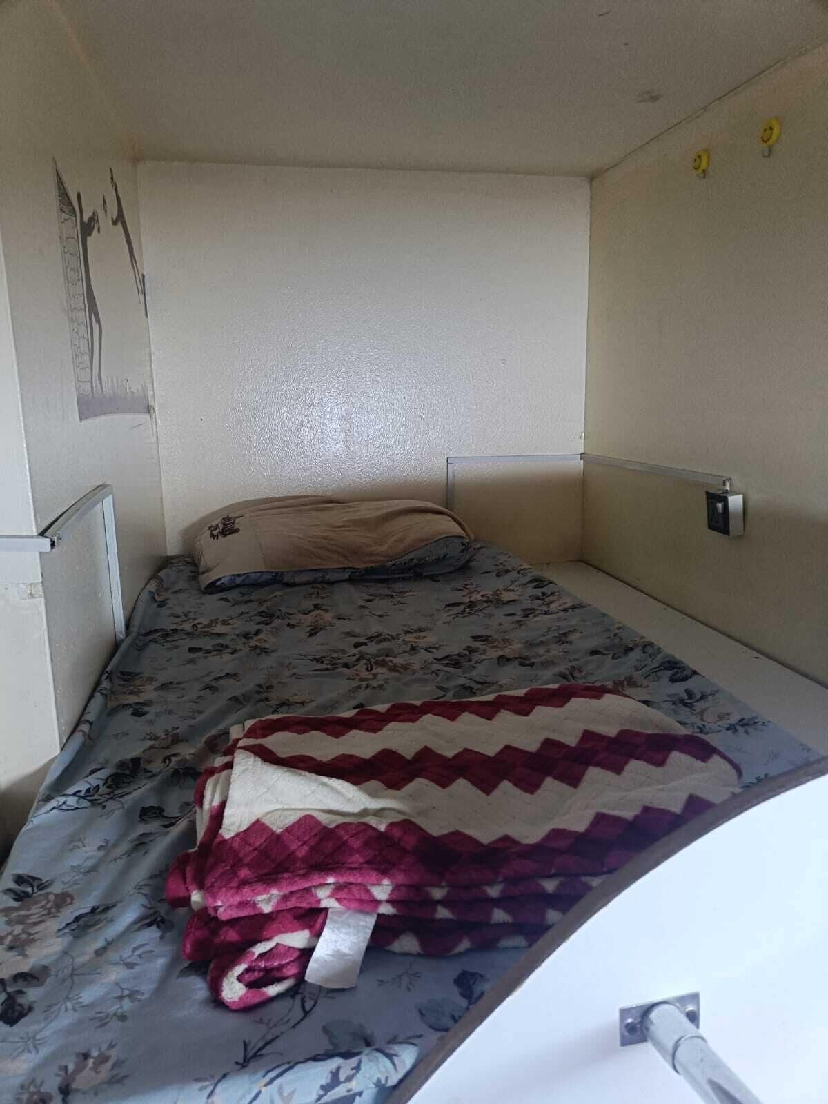 Basic Cabin | WiFi (free), bed sheets