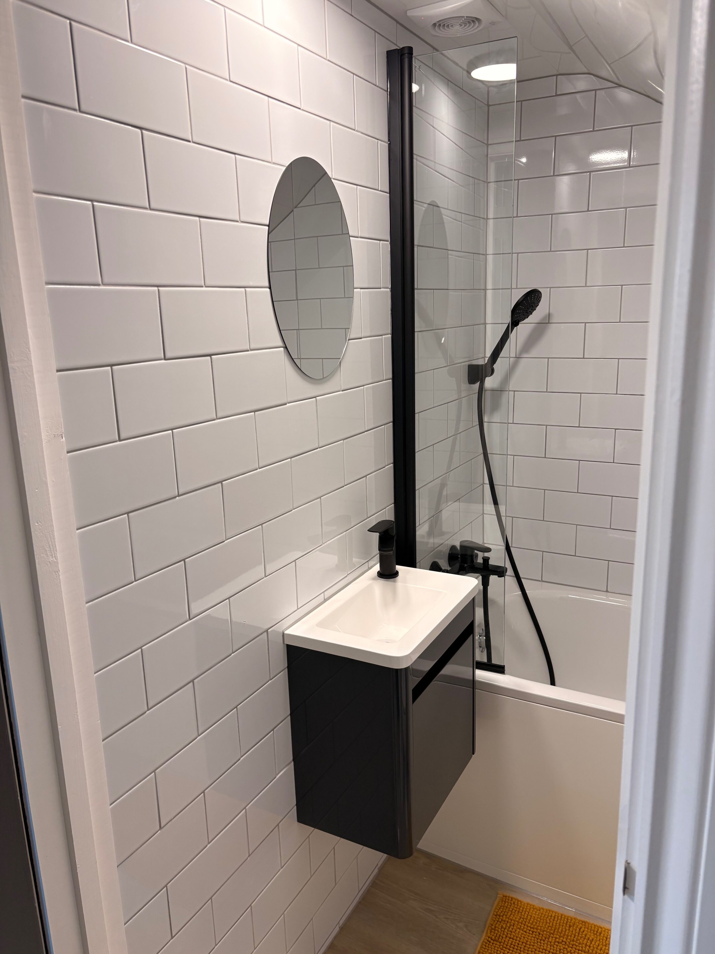 Shower, deep-soaking bathtub