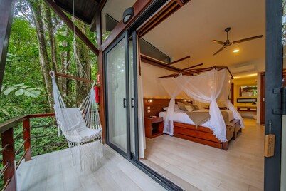 Minga Lodge & Sanctuary