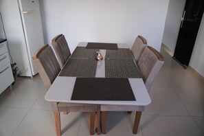 Ruokailu