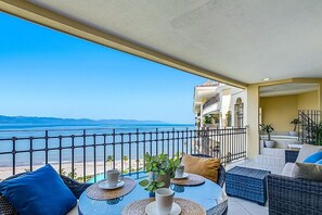 Outdoor dining - Stunning Ocean Front Retreat with Epic Sunset View (Puerto Vallarta)