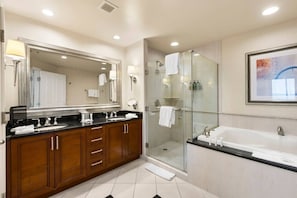 Bathroom - The Casino Club Studio (Las Vegas)