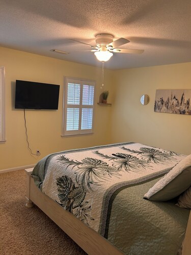 Dothan Hideaway, 3 bedroom condo in wonderful located in the “Garden District”