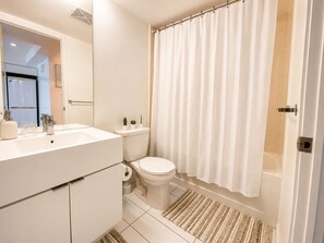 Towels, soap, shampoo, toilet paper