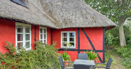 Amazing home in Korsør with WiFi