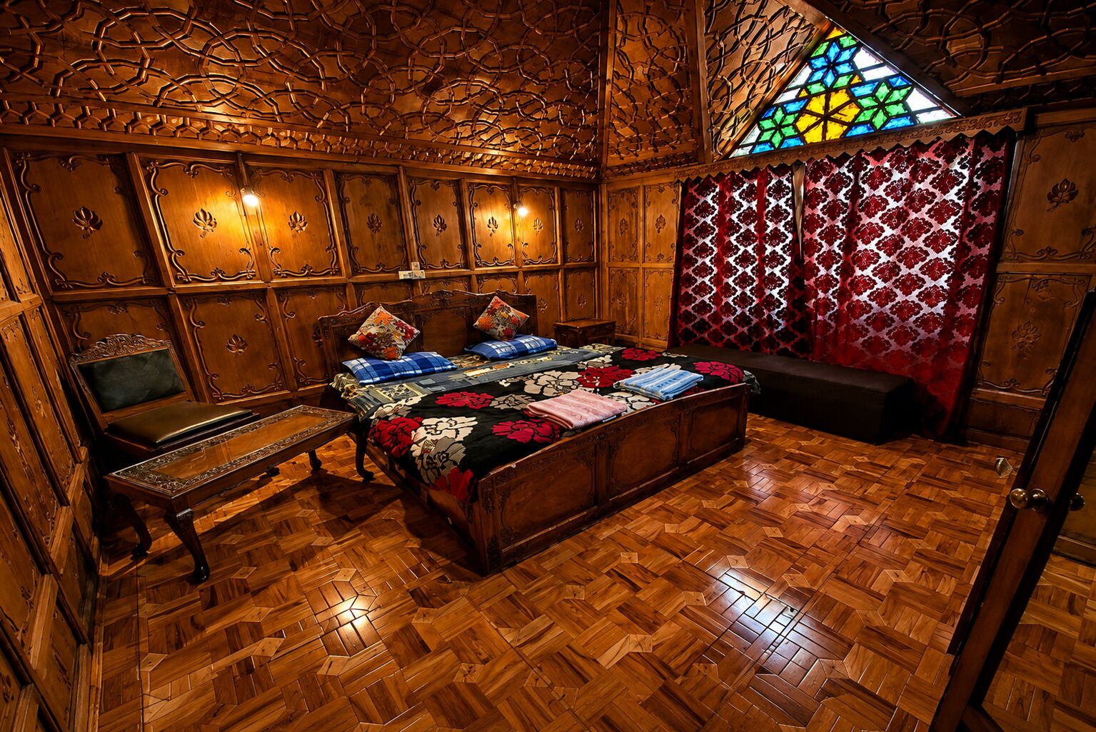 Deluxe Double Room, Lake View | Egyptian cotton sheets, premium bedding, laptop workspace, WiFi (free)