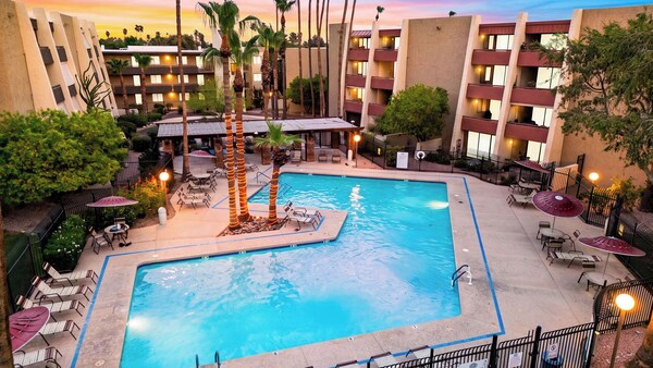 Camelback Cabana By Avantstay Resort Pool + Spa + Balcony Fashion Square + Echo Canyon Trail - Phoenix, AZ
