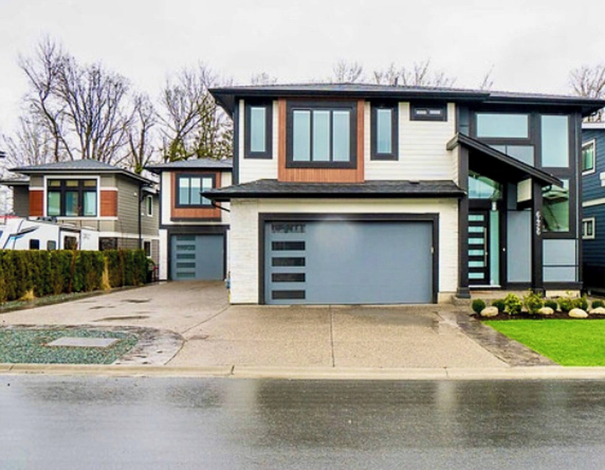 House, 2 Bedrooms, Fireplace | Exterior